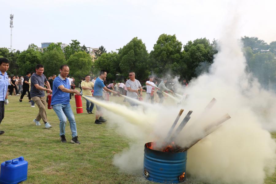 2025年wepoker德州海宁工厂消防演习 (19).jpg